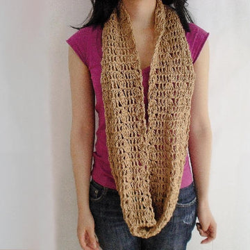 Sandglass crochet infinity scarf by Akari mc_ C06