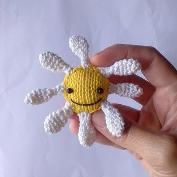 MARGARITA Flower (Brooch or Pin)