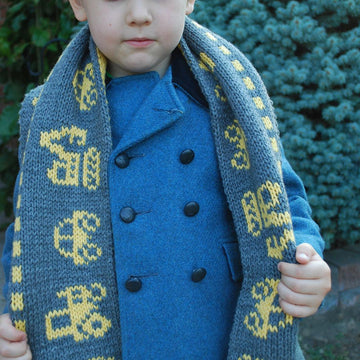 Traffic Scarf
