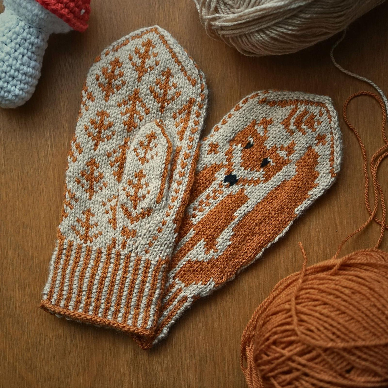 What The fox Mittens