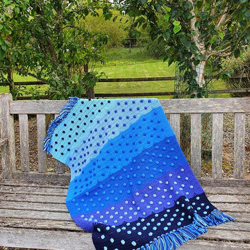 Little Bobble Blue Blanket