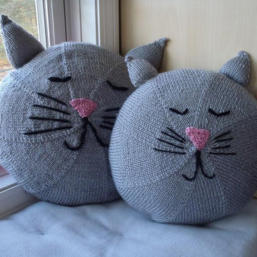 Kittie Pillow