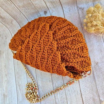 Wavy Ribbed Crochet Circle Bag Pattern