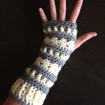Cabin Nights Fingerless Gloves
