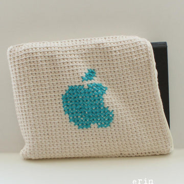 Cotton Delicious Apple Tablet Case (8.5" x 10") (tunisian003)