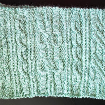 Harmonious Echo Cowl