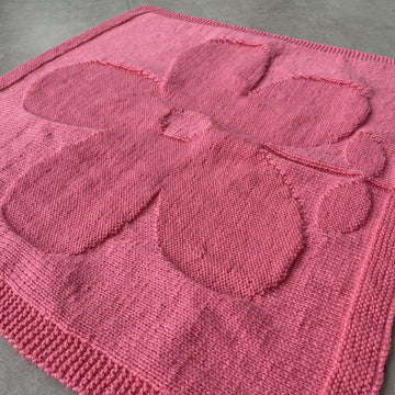 Big Daisy Flower Blanket