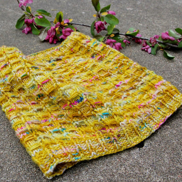Color Punch Cowl