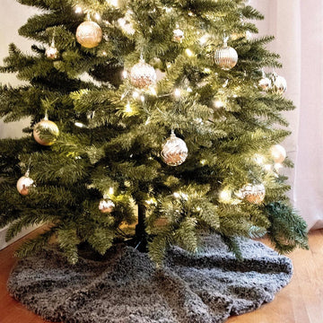Fable Fur Tree Skirt