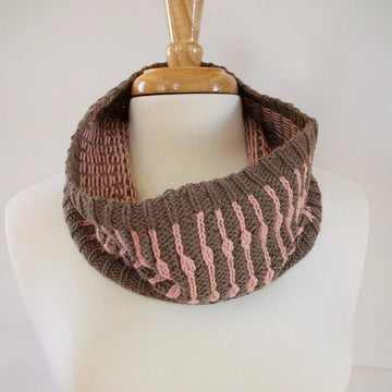 Fetterbush Circle Scarf