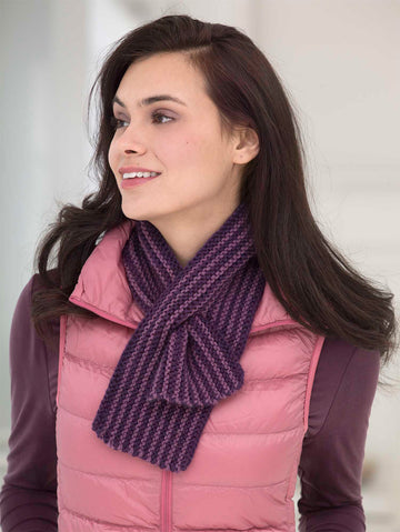 Striped Keyhole Scarf in Lion Brand Vanna's Choice - L40035
