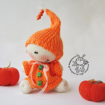 Pebble doll Halloween BOO and two pumpkins