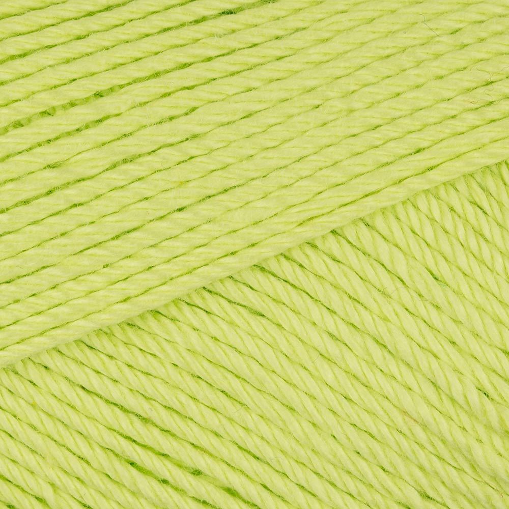 Yarn and Colors Must-Have