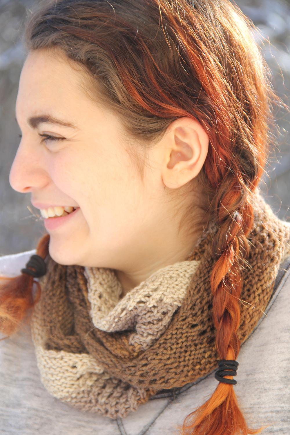 Reversible Listado Cowl