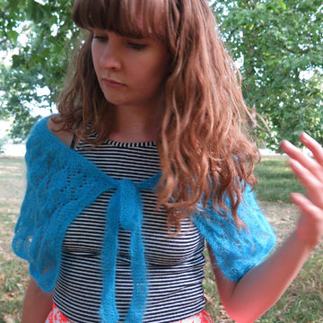 Lace Capelet