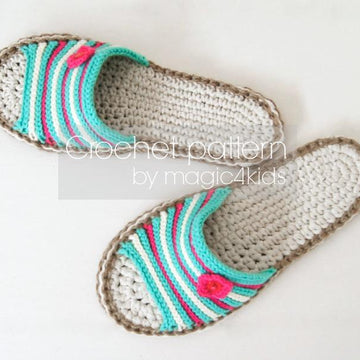 Funny sandals with rope soles