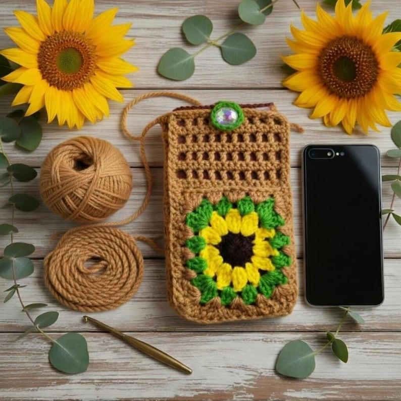 Crochet Phone Bag with Pocket Pattern – Crossbody Pouch PDF + Video Tutorial