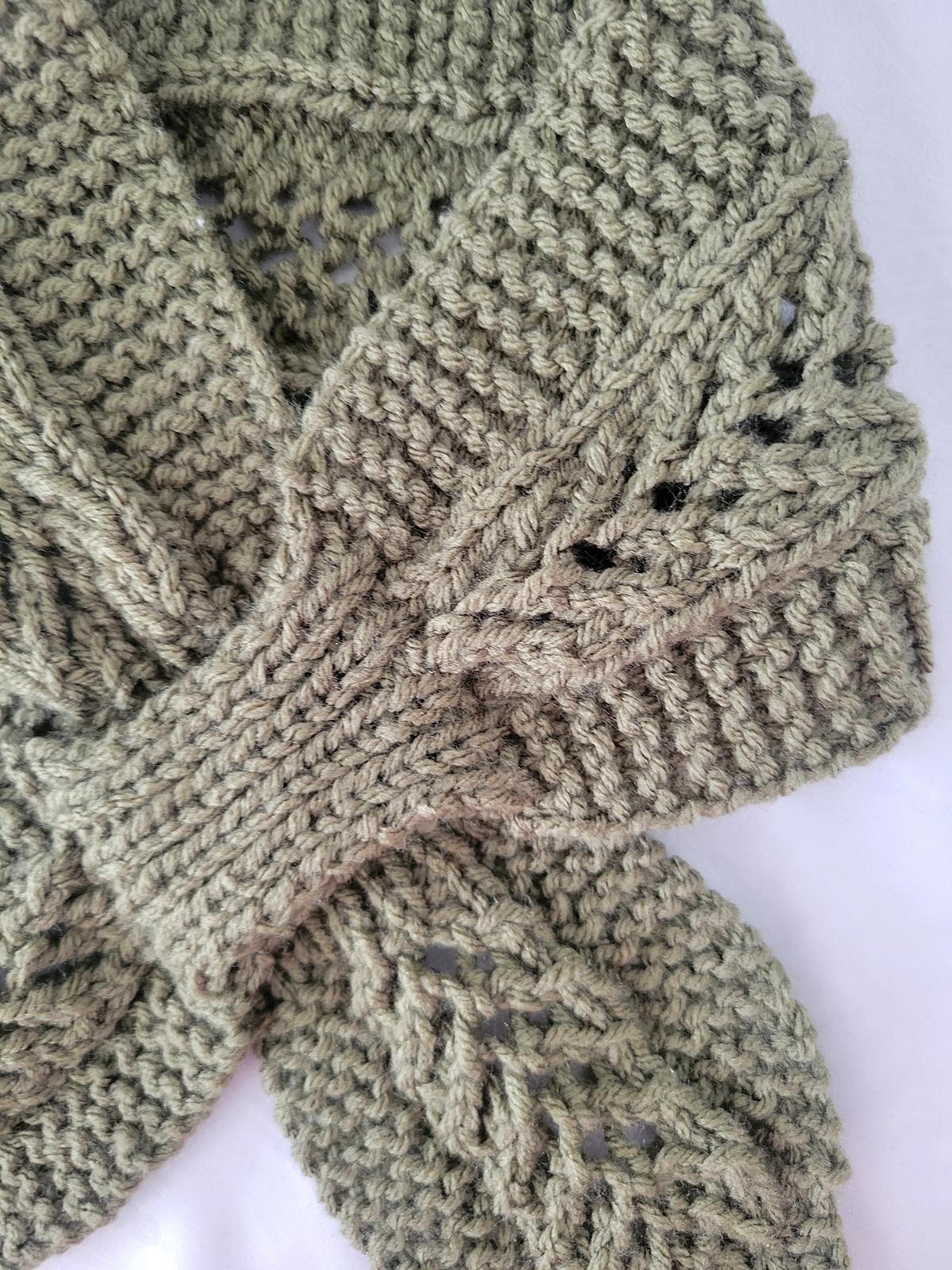 Lore Ascot Scarf