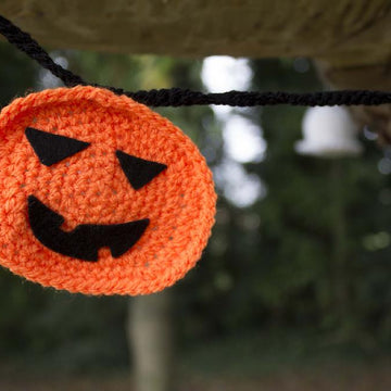 Black Cat & Pumpkin Crochet Bunting, Halloween Garland