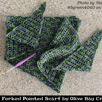 Finely Forked Pointed Scarf
