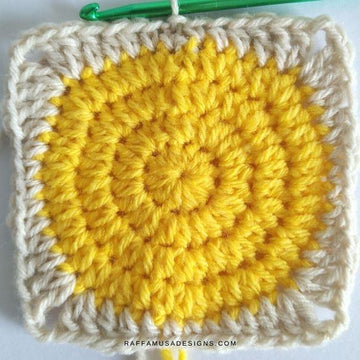 Simple Circle Granny Square