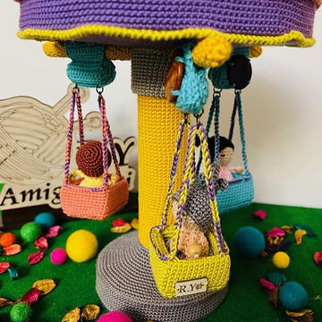 Amigurumi the funny chasing swing