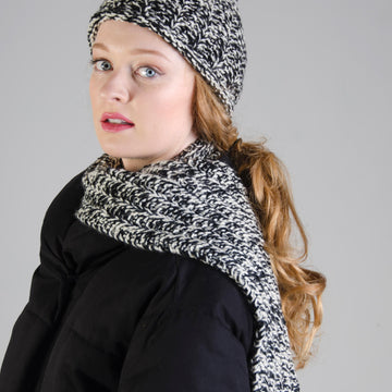 Cosy ribbed hat and scarf set