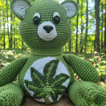 Mary Jane Leaf Stash Jar Bear