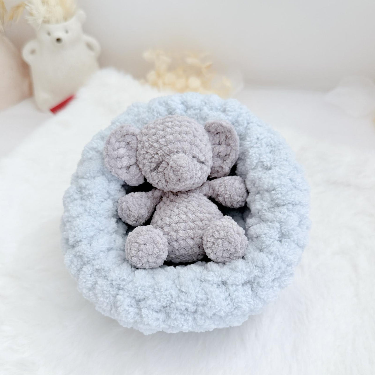 Nesting Elephant