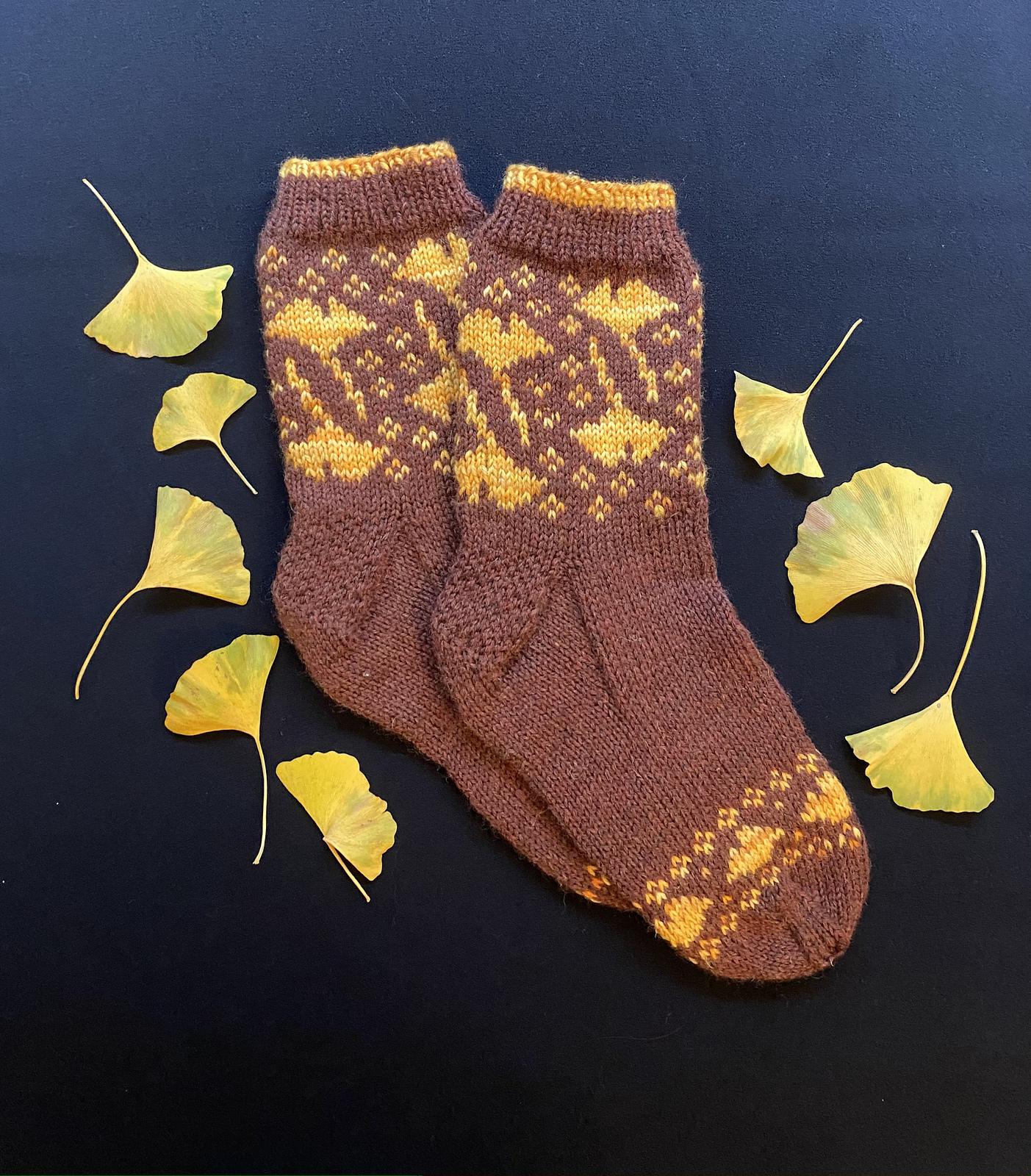 Ginkgo Garden Socks