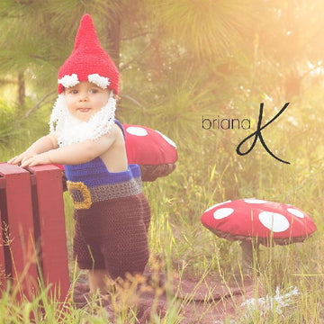 Gnome and Santa Newborn to Child 5