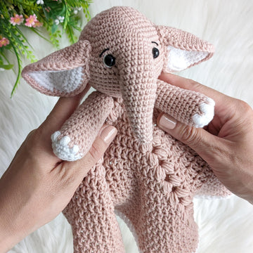 Crochet elephant lovey pattern, crochet baby security blanket