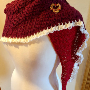 Mrs. Claus Shawl Easy Crochet Pattern