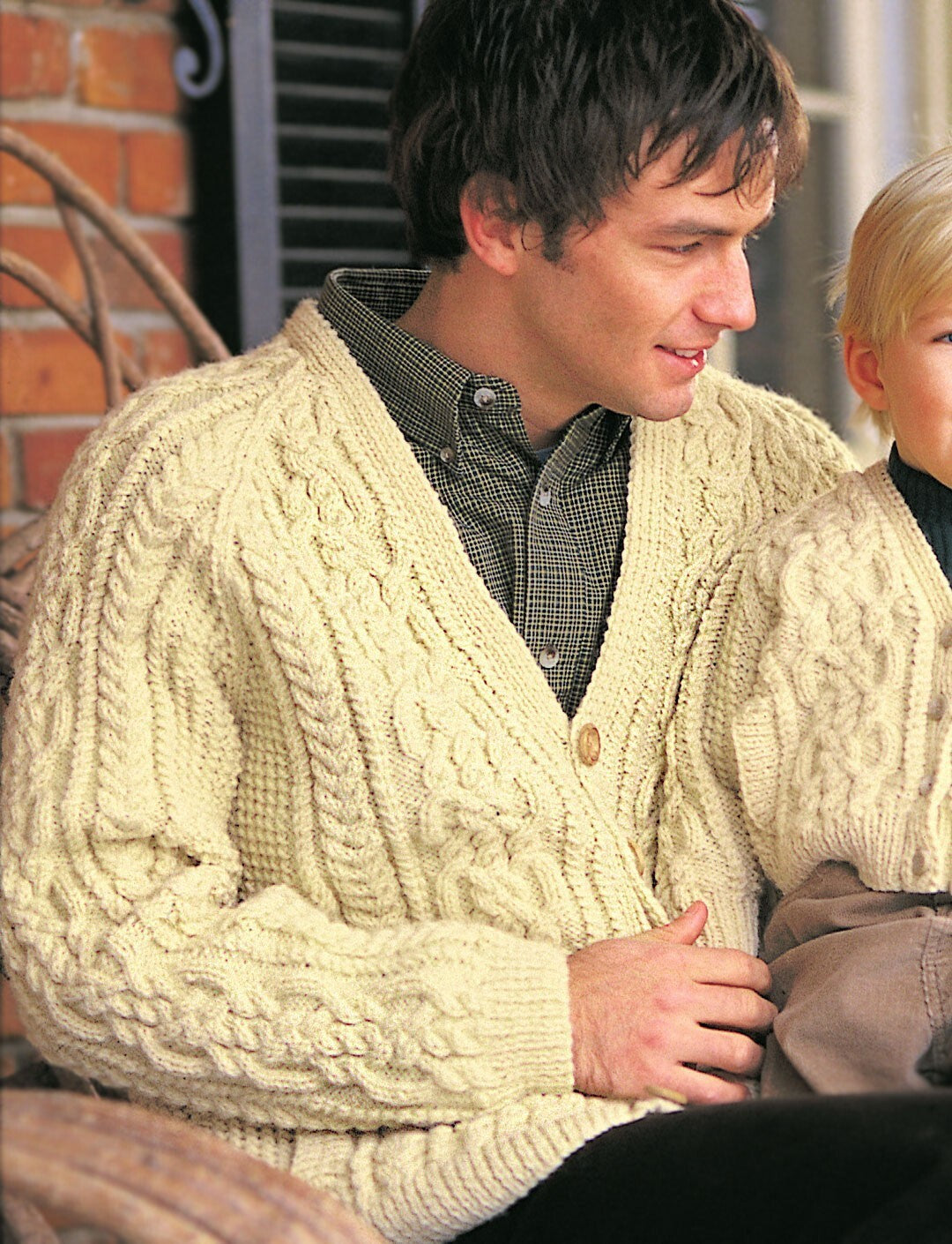 Dadis Cardigan In Patons Classic Wool Worsted