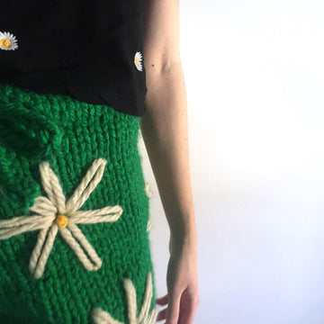 Embroidered Daisy Chunky Shorts
