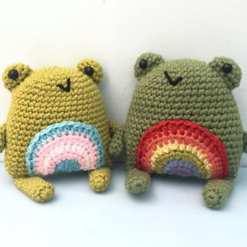 Crochet Pride Frog