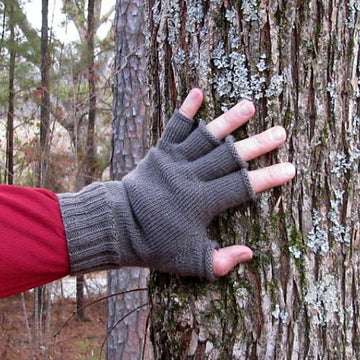 The Sportsman Fingerless Gloves