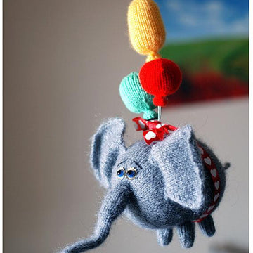 Airy-Fairy Flying elephant with 3 balloons ( knitted round )