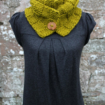 Lion Brand Wool Ease Thick & Quick Lemongrass Scarf