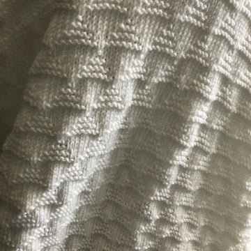 2 Easy Baby Blanket - Pyramids & Stepping Stones