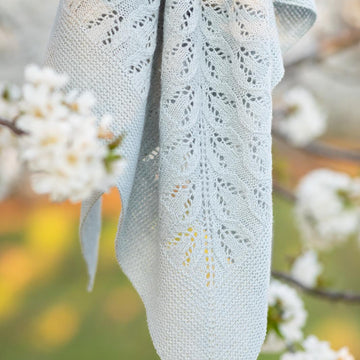 Srebrina Shawl