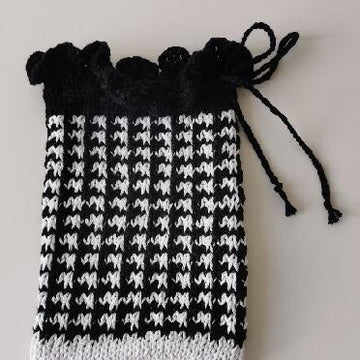 Hendaia pouch