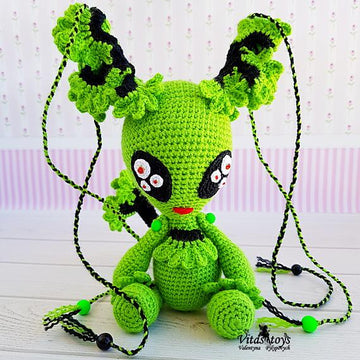 Crochet Cute Alien Girl