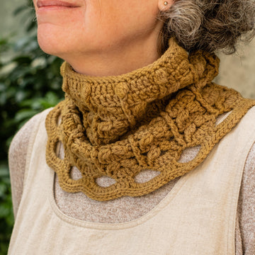 Quercus Cowl