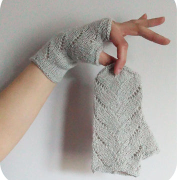 Junah Stole & Mitts