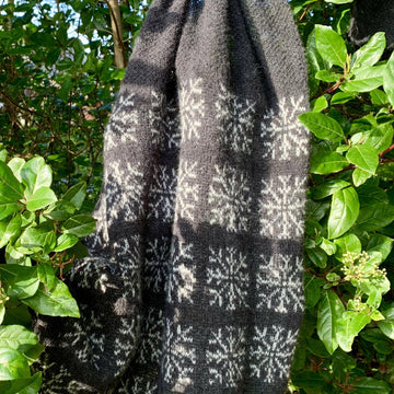 Midnight Snowflake Wrap