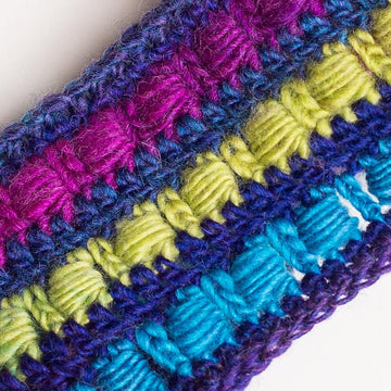 Yarn beads