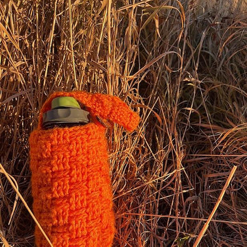 Basket Water Bottle Holder with Detachable Strap