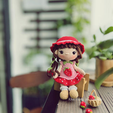 STRAWBERRY doll