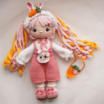 MOCHI doll